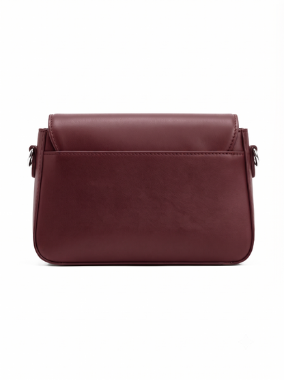 Nyra Maroon