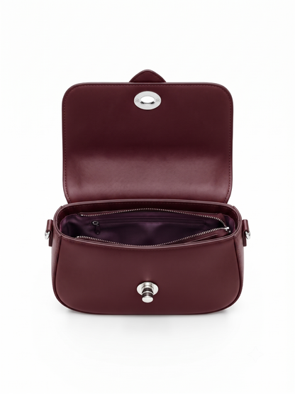 Nyra Maroon
