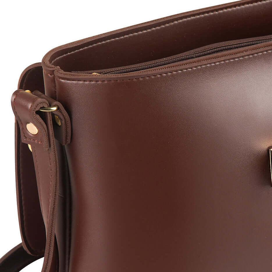 AUGUST BROWN - Bag X