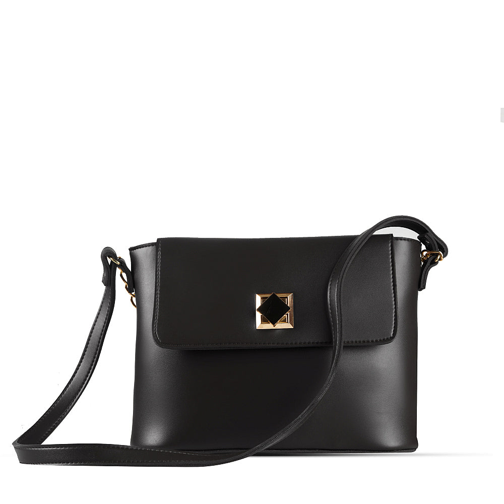 August Black women's shoulder bag in black by Bag X