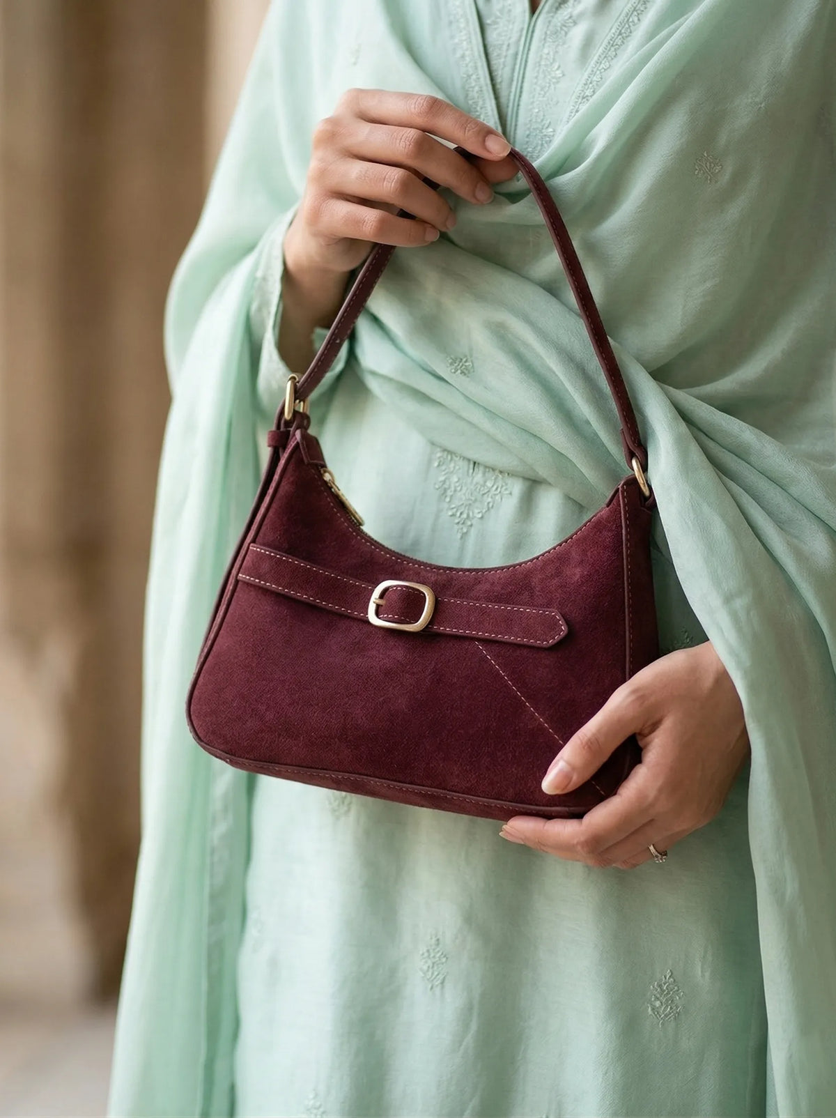 Barcelona Maroon women's shoulder bag in maroon by Bag X