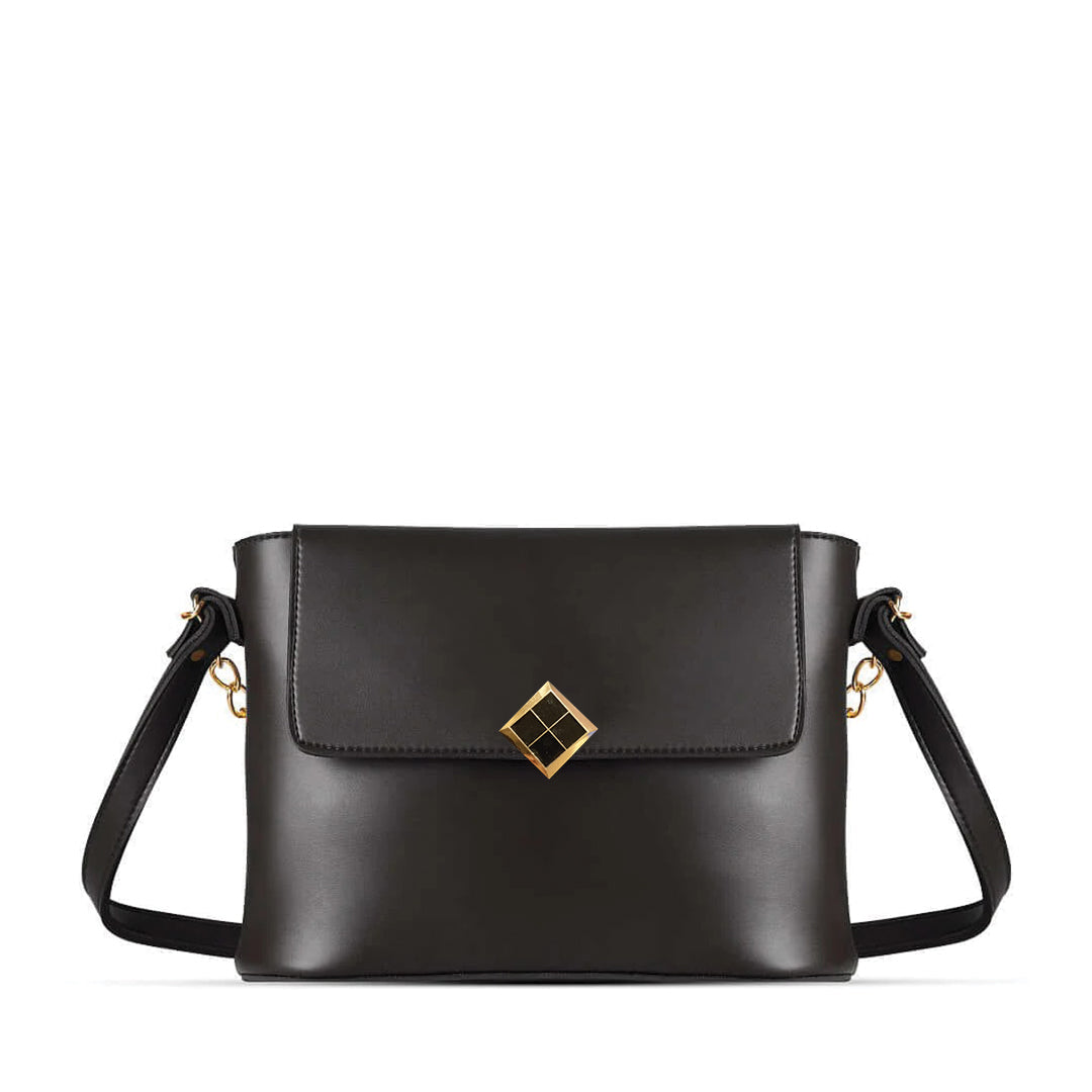 August Black women's shoulder bag in black by Bag X