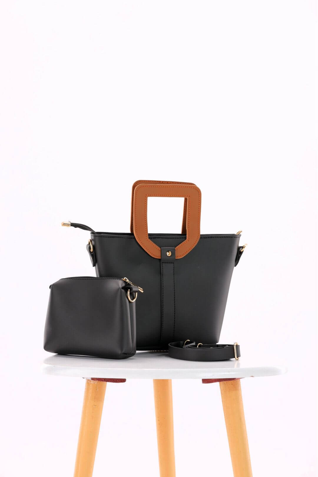 VOYAGE BLACK / BROWN - Bag X